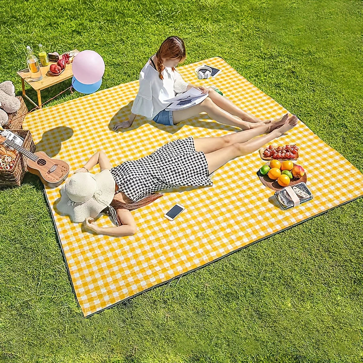 Disposable picnic mat